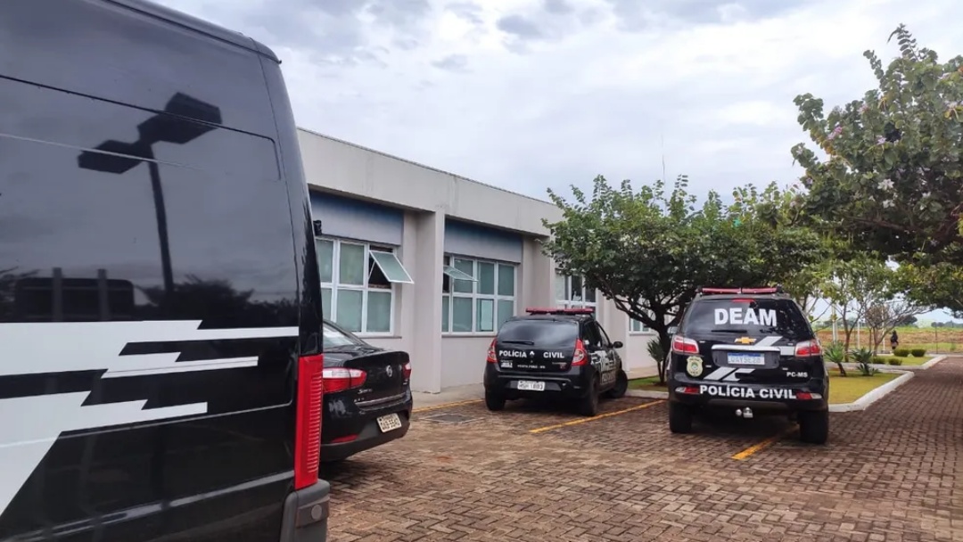 Mulher sofre ferimentos graves com motosserra em MS e companheiro &eacute; o principal suspeito, afirma pol&iacute;cia