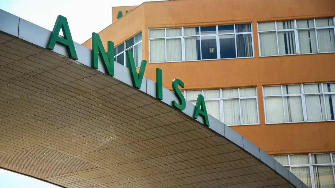 A Anvisa restringe a venda de azeite, sal do himalaia e ch&aacute;