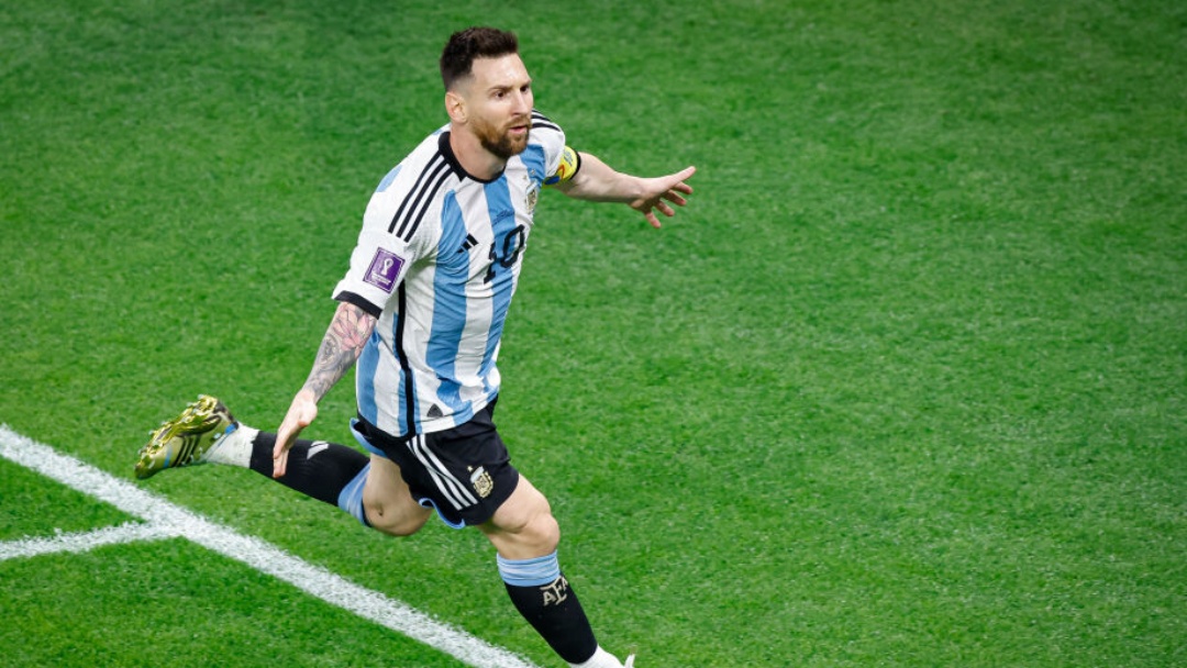 Messi pode chegar ao mil&eacute;simo gol com renova&ccedil;&atilde;o; saiba quando ele deve atingir marca hist&oacute;rica   