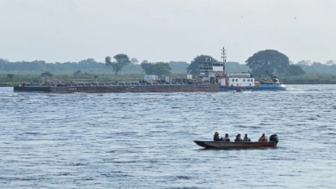 Navega&ccedil;&atilde;o comercial pode ser paralisada no Rio Paraguai   