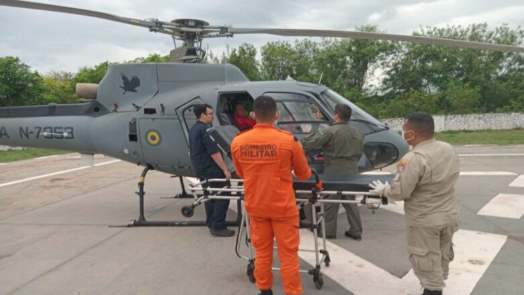 Esfaqueado pela esposa no Pantanal &eacute; transportado em helic&oacute;ptero
