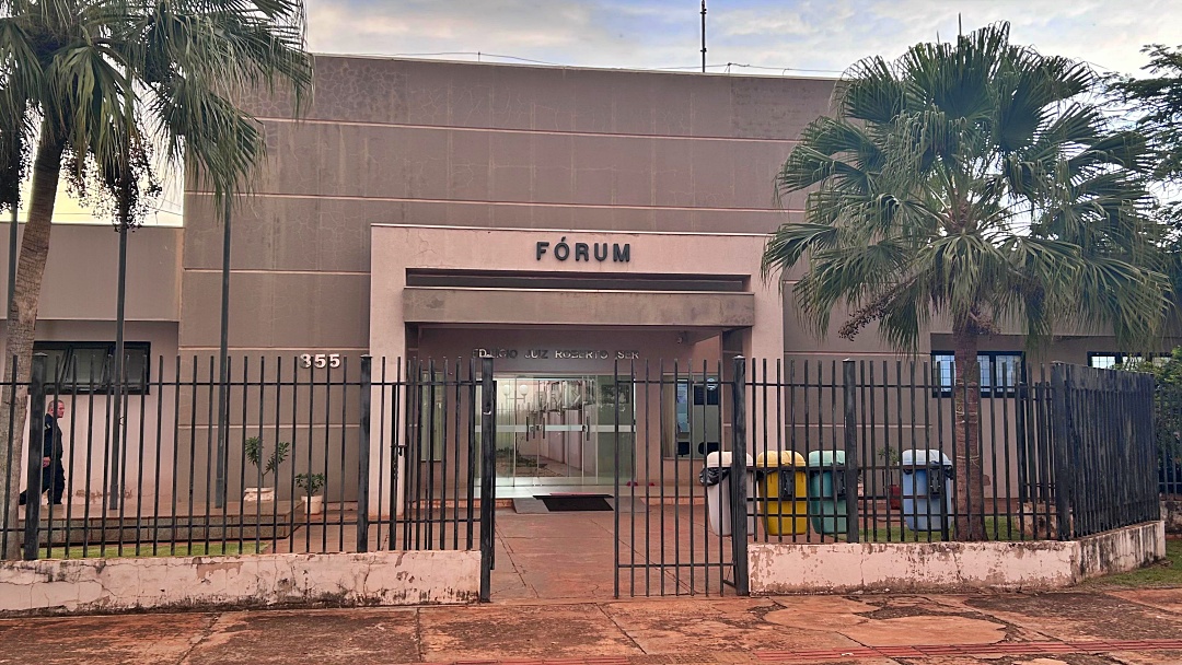 Homem &eacute; condenado por tr&aacute;fico de drogas e dirigir embriagado mas &eacute; colocado em liberdade