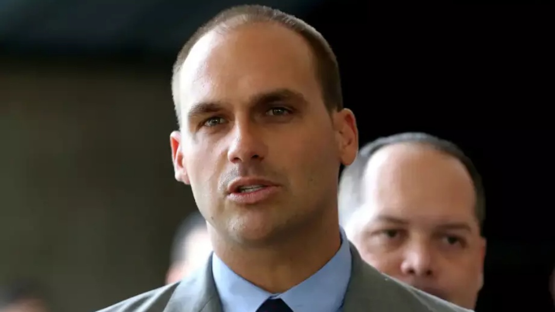 PT pede &agrave; PGR investiga&ccedil;&atilde;o contra Eduardo Bolsonaro por excesso de faltas nas sess&otilde;es 