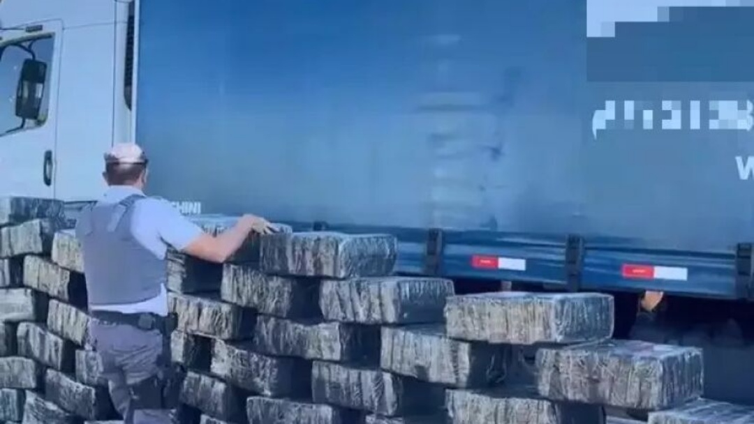 Morador de Dourados é preso com 1,5 tonelada de maconha a caminho de SP