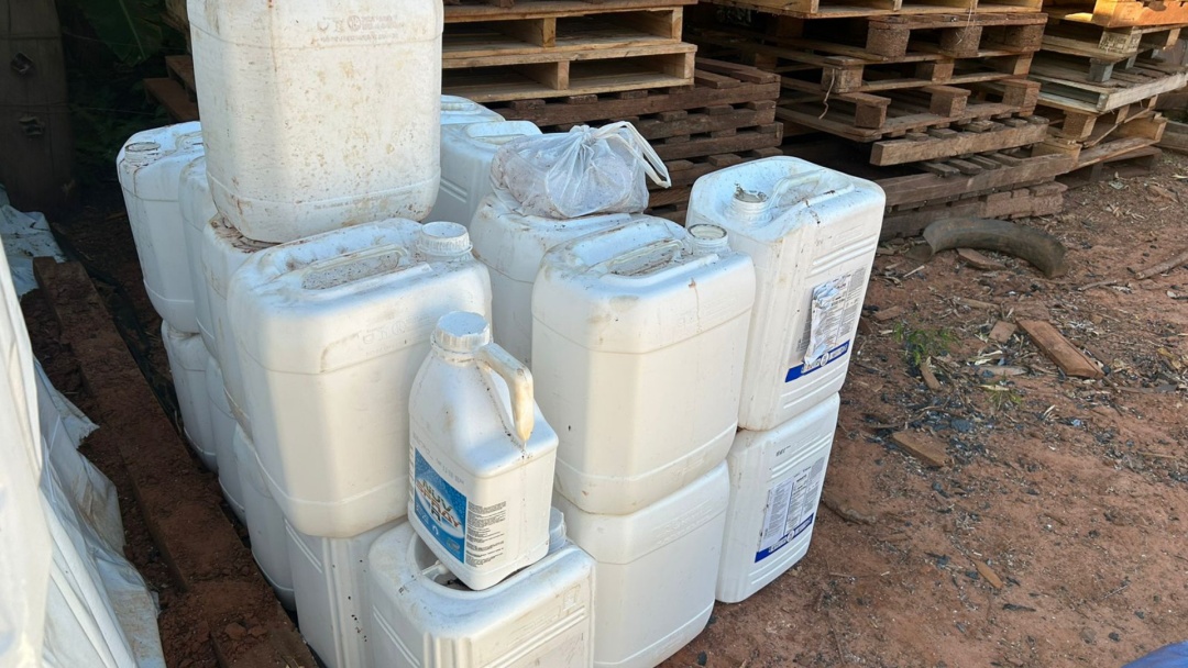 Motorista de MS &eacute; condenado pela Justi&ccedil;a Federal por transporte de agrot&oacute;xico ilegal