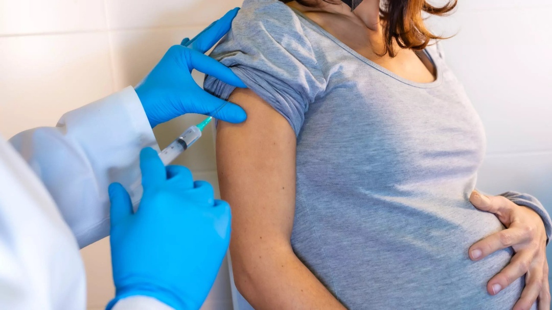 Mato Grosso do Sul prepara rede para oferta da vacina contra bronquiolite