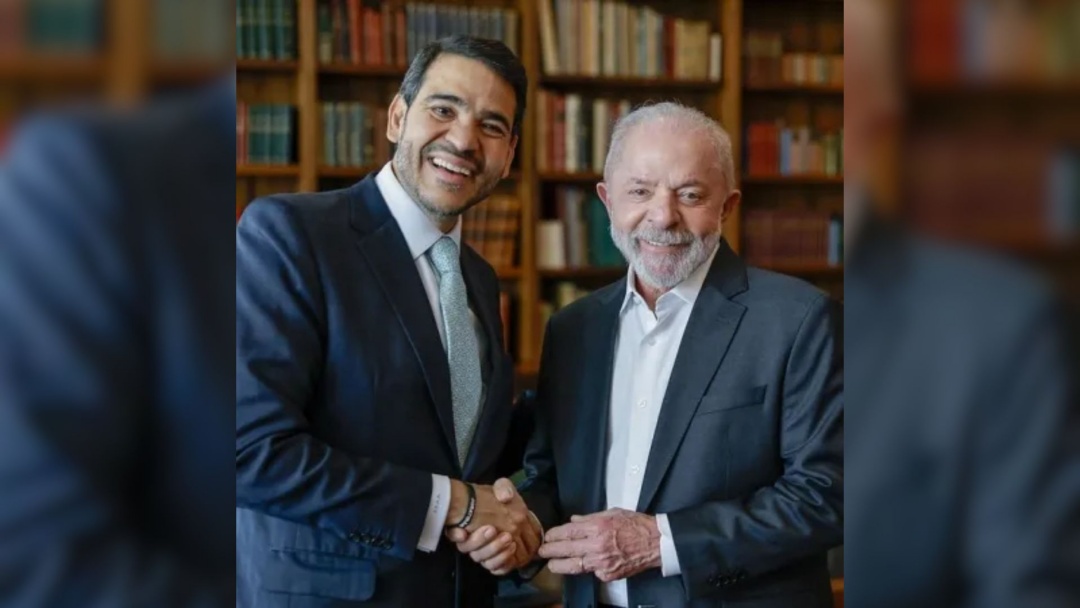 Messias mantém postura e comemoração discretas após indicação de Lula: ‘Só com a família e oração’