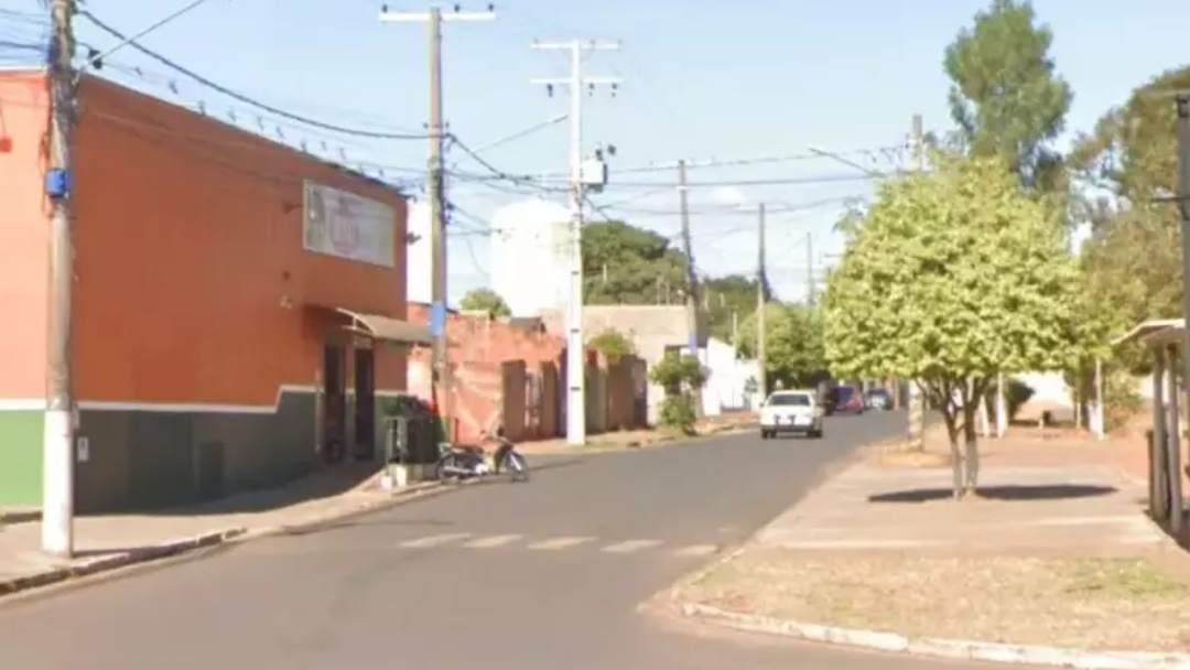 Em surto, homem morre ao ser contido com arma de choque e spray de pimenta