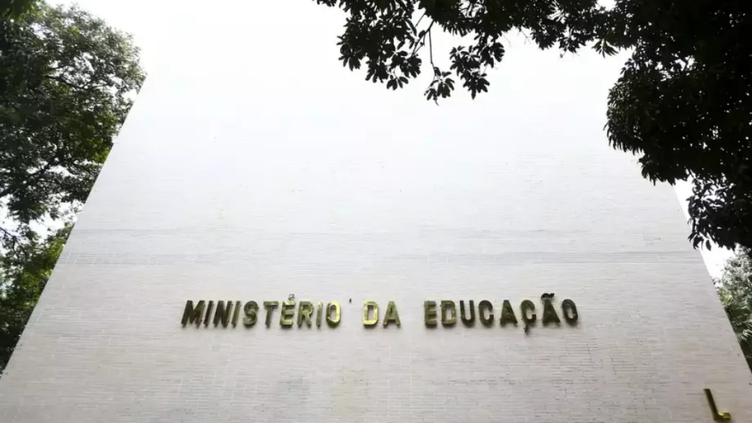 MEC define que exames podem contar como atividade presencial 