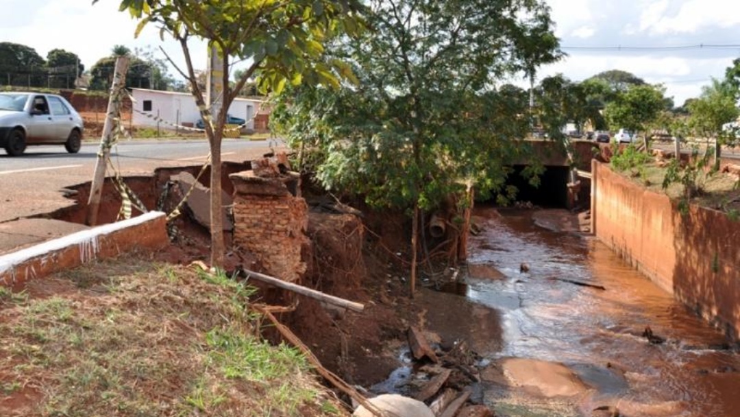 Corpo de homem &eacute; encontrado em c&oacute;rrego em Campo Grande