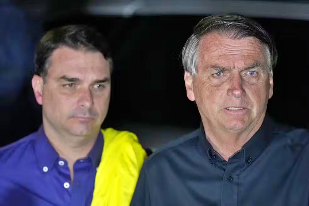 Bolsonaro indica Fl&aacute;vio como pr&eacute;-candidato do PL &agrave; presid&ecirc;ncia em 2026