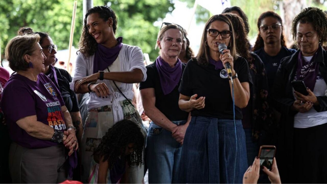 Penas maiores para feminicídio são prioridades, diz ministras