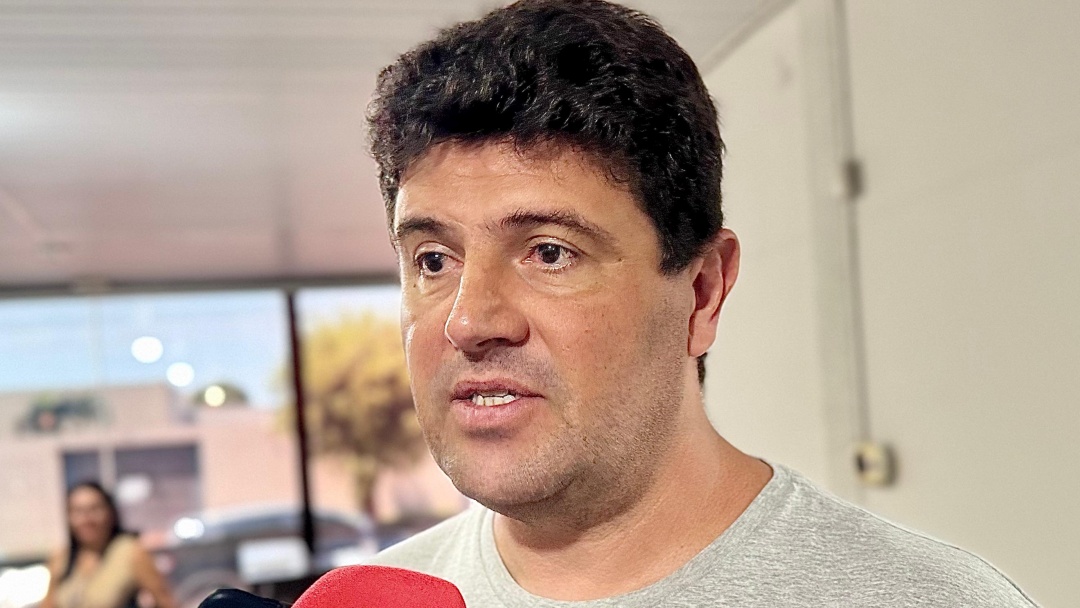 Prefeito sanciona nova lei do Prosidro; ISS terá redução limitada e Município projeta polos empresariais