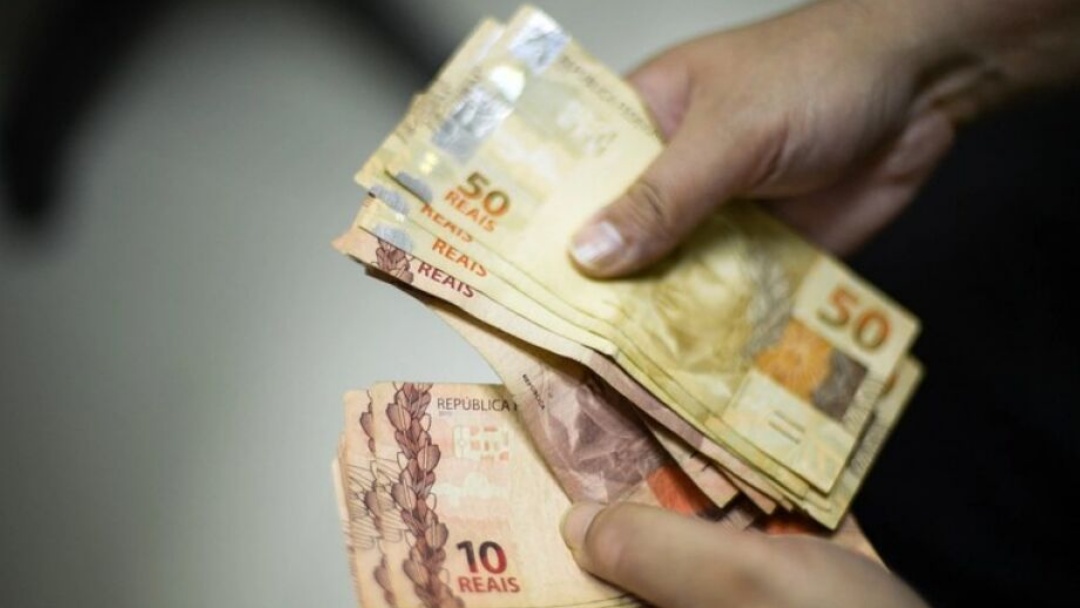 2&ordm; parcela do 13&ordm; sal&aacute;rio deve ser paga at&eacute; a pr&oacute;xima sexta-feira   