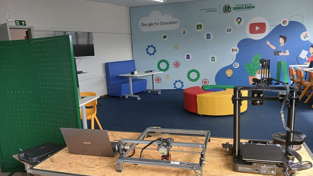 Prefeito anuncia implantação de Salas Google em escolas municipais de tempo integral