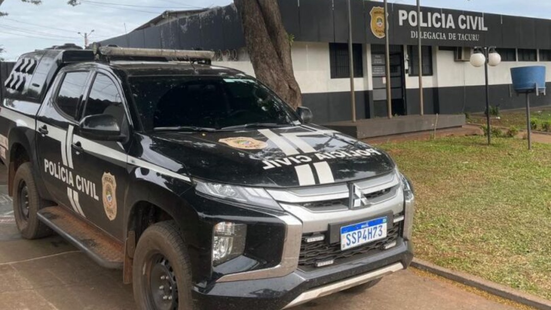 Homem &eacute; preso em flagrante acusado de torturar o pr&oacute;prio filho de 12 anos