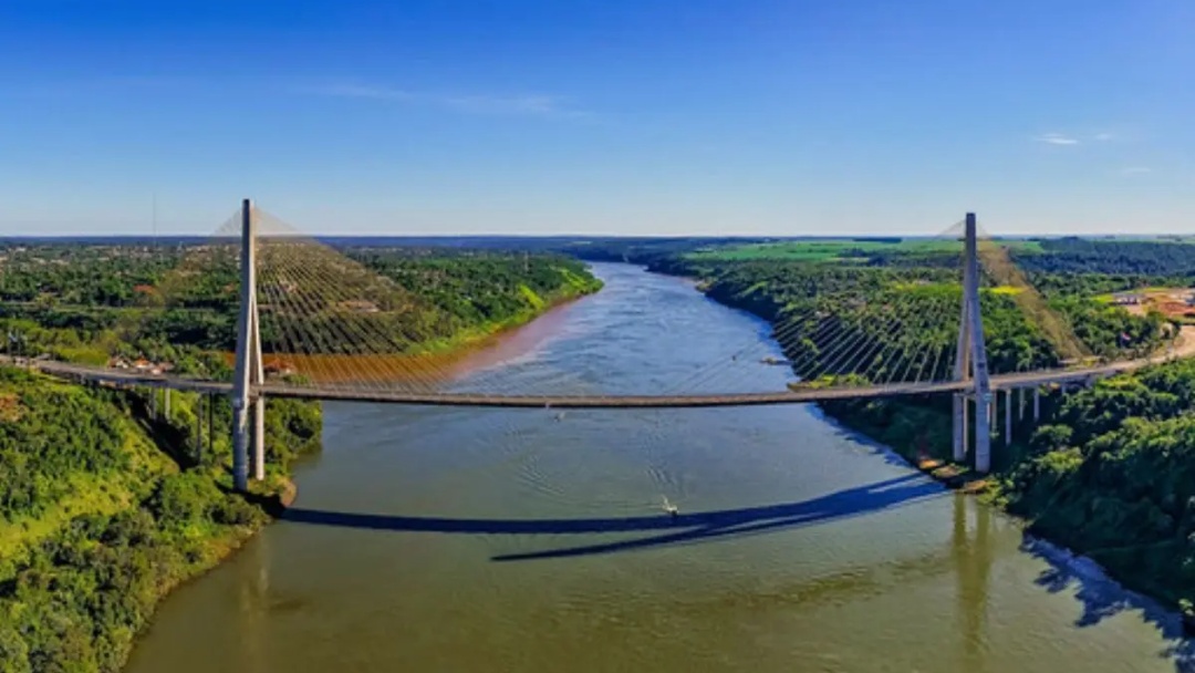 Nova ponte de 760 metros inaugura segunda ligação entre Brasil e Paraguai