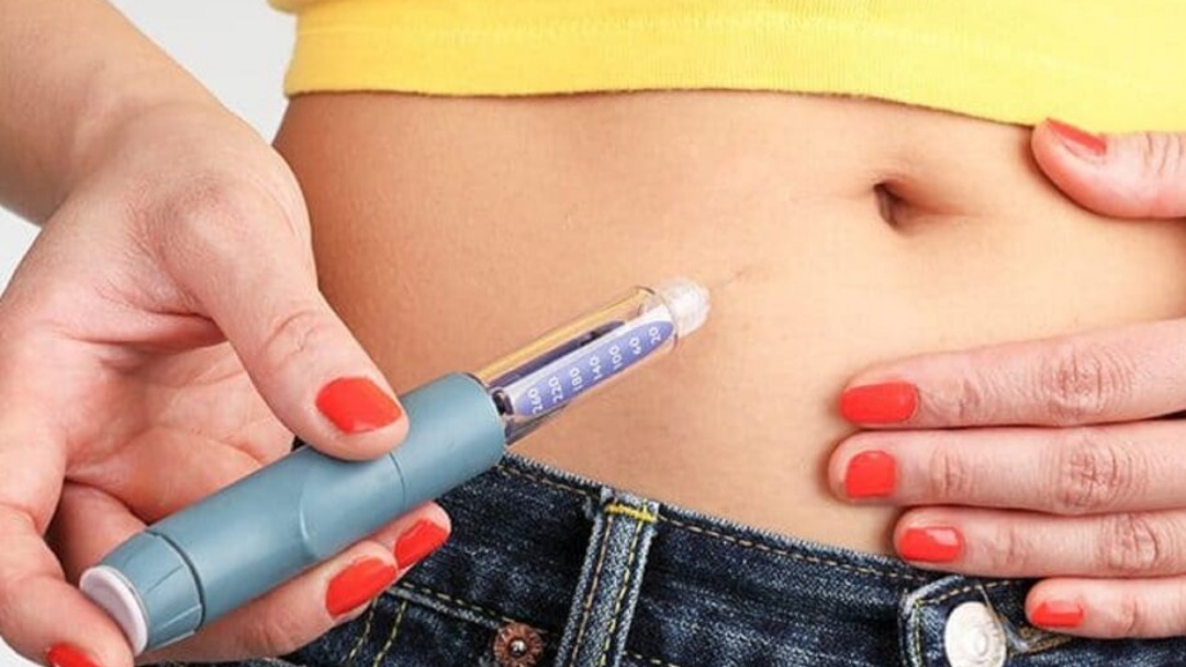 Anvisa alerta para riscos de canetas emagrecedoras manipuladas 