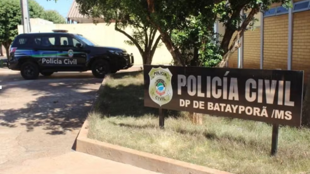 Mulher perde mais de R$ 30 mil ap&oacute;s deixar celular para concerto e t&eacute;cnico aplicar golpe em MS