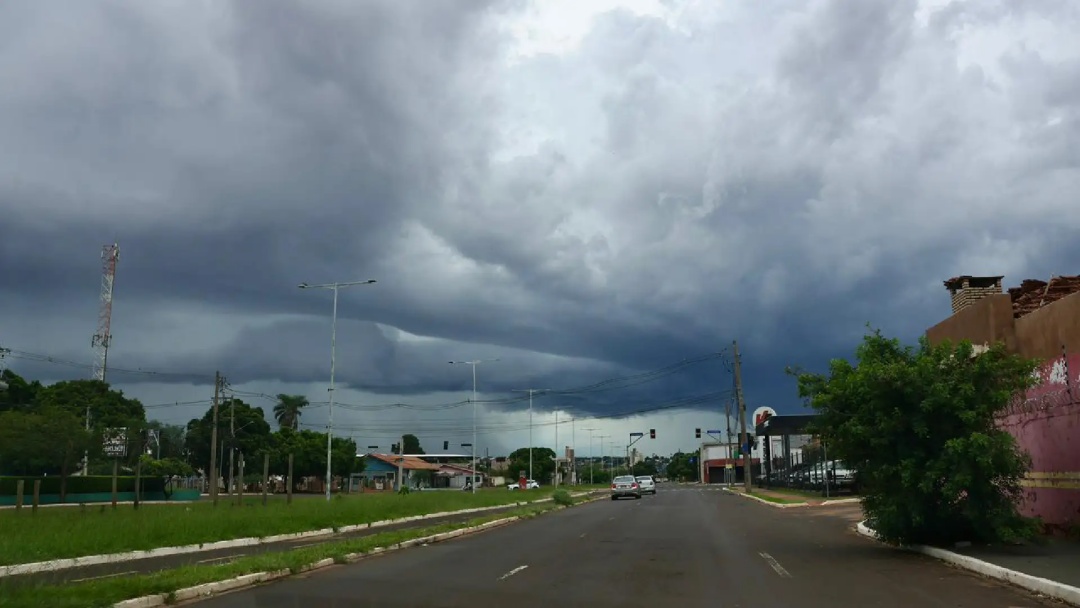 Previs&atilde;o aponta tempo inst&aacute;vel e pancadas de chuvas em MS nesta segunda-feira