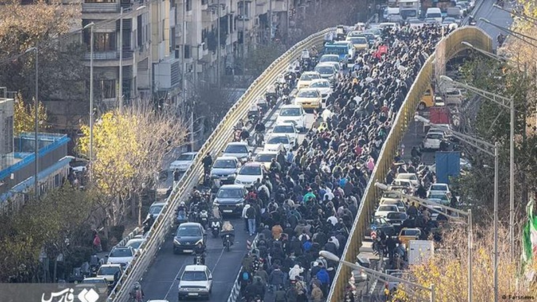 Irã: ao menos sete pessoas morrem em protestos contra a crise econômica