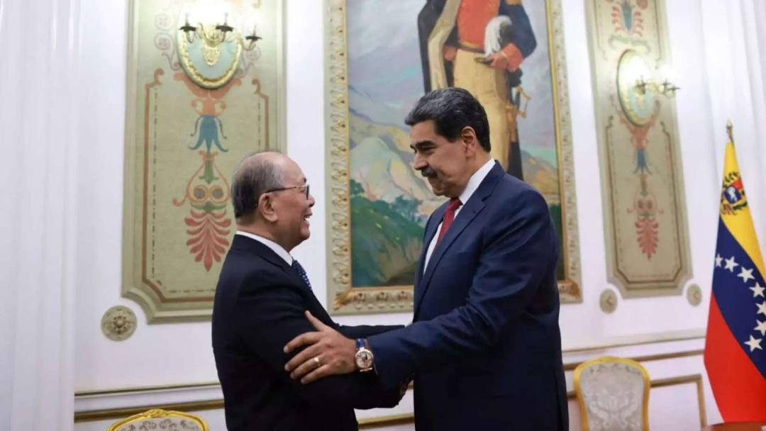 Antes da prisão, Maduro se reuniu com autoridade da China