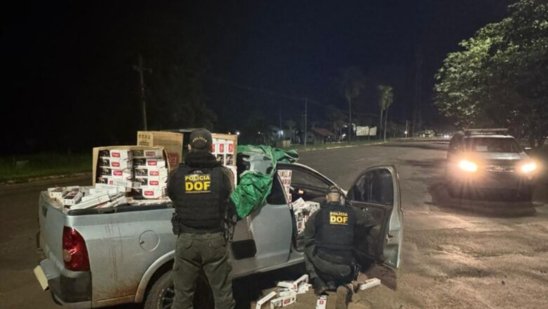 Montana carregada com 2 mil pacotes de cigarros contrabandeados é apreendida