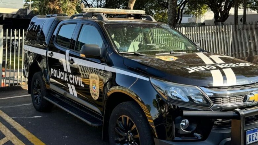 Casal &eacute; preso ap&oacute;s usar cart&atilde;o de vizinha para sacar dinheiro e tentar fugir para SP