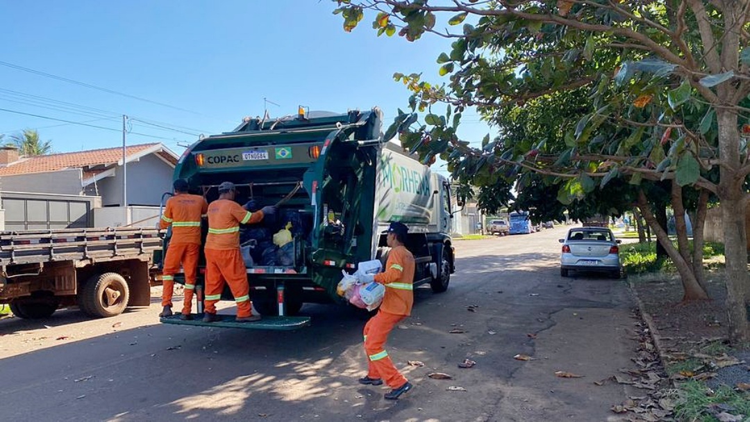 Licita&ccedil;&atilde;o da coleta de lixo atrai 12 empresas; Morhena e Brilhar despontam como favoritas