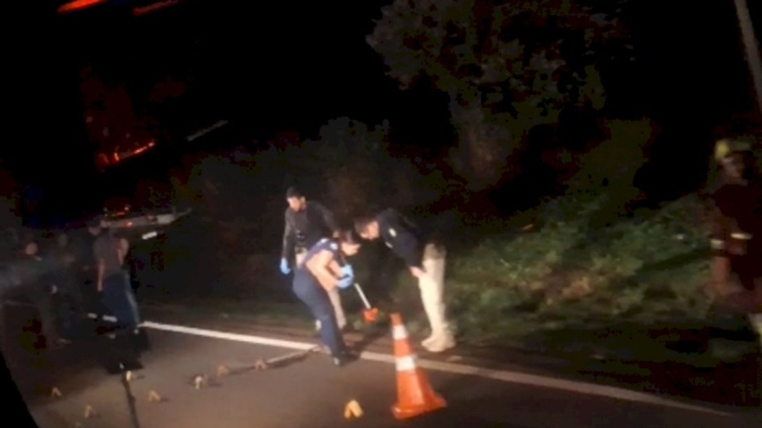 Suspeito morre ao atacar policial e tentar agredir funcion&aacute;rias de concession&aacute;ria em acidente na BR-163