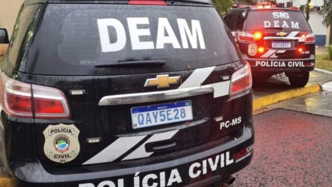 Homem &eacute; preso ap&oacute;s amea&ccedil;ar e agredir ex-companheira por n&atilde;o aceitar fim de relacionamento