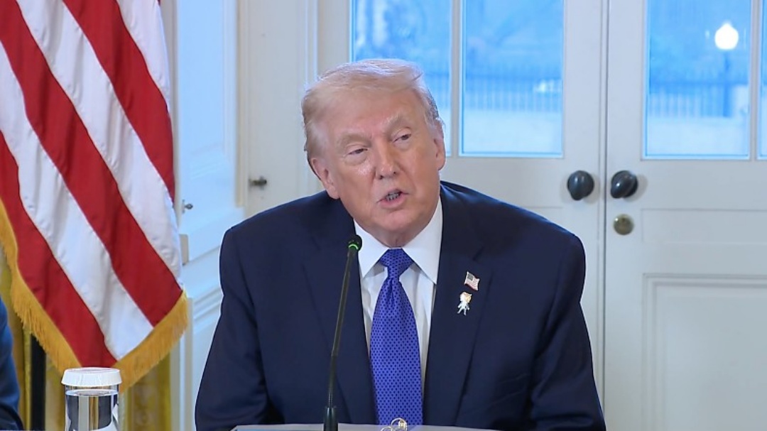 Trump diz que Estados Unidos &ldquo;est&atilde;o prontos para ajudar o Ir&atilde;&rdquo;