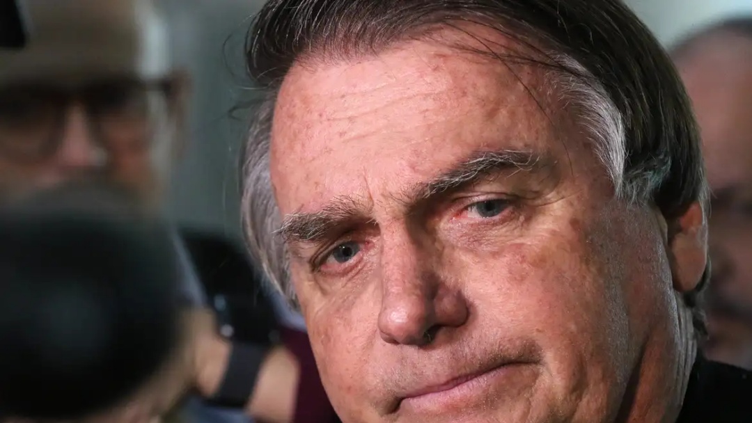 Moraes nega mais um recurso de Bolsonaro contra condena&ccedil;&atilde;o por golpe