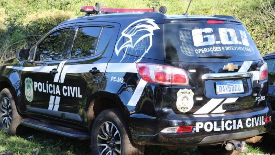 Caminh&atilde;o furtado em fazenda &eacute; recuperado na BR-163