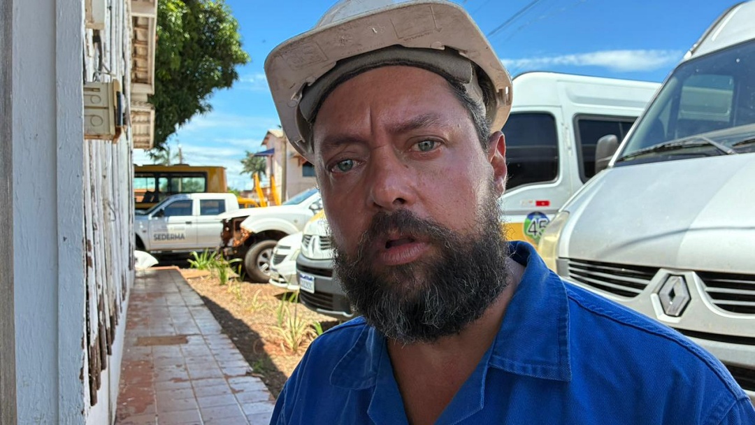 Frota do transporte escolar da Prefeitura &eacute; inspecionada por engenheiro mec&acirc;nico