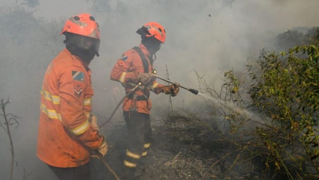 Baixo &iacute;ndice de chuva acende alerta para aumento de focos de inc&ecirc;ndio 
