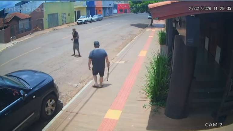 Com 16 ocorr&ecirc;ncias em 27 dias, empres&aacute;rio posta v&iacute;deo para manifestar indigna&ccedil;&atilde;o com onda de furtos