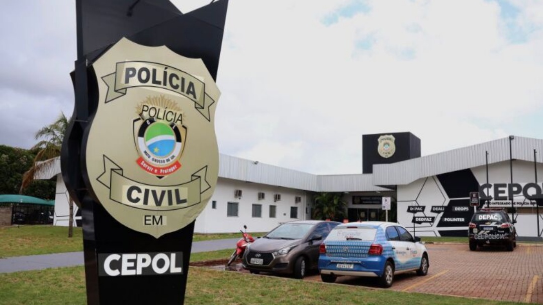 Motorista embriagado &eacute; preso ap&oacute;s dirigir na contram&atilde;o com esposa gr&aacute;vida