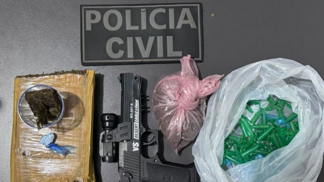 Suspeito de assalto a resid&ecirc;ncia &eacute; detido em Bela Vista com armas e drogas