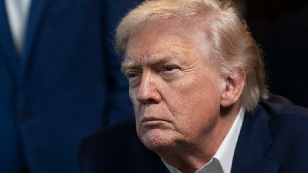 Trump promete liberar arquivos relacionados a supostos OVNIs e extraterrestres