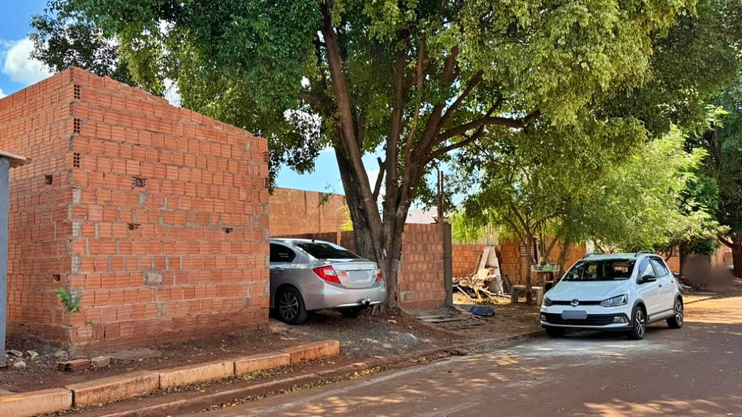 Terra sem lei: Invas&otilde;es avan&ccedil;am no centro, moradores reclamam de desvaloriza&ccedil;&atilde;o enquanto IPTU &eacute; um dos mais caros