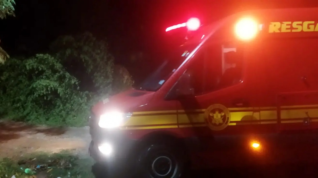 Irm&atilde;o tenta enforcar jovem e acaba esfaqueado no peito em Maracaju