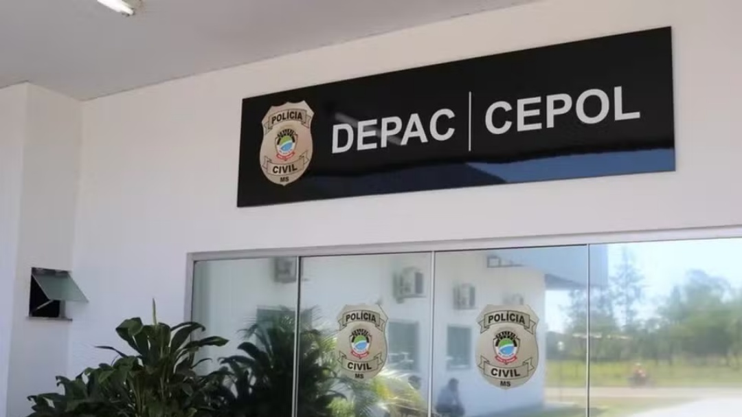 Suspeito foge de bicicleta após matar colega com pá de construção em MS