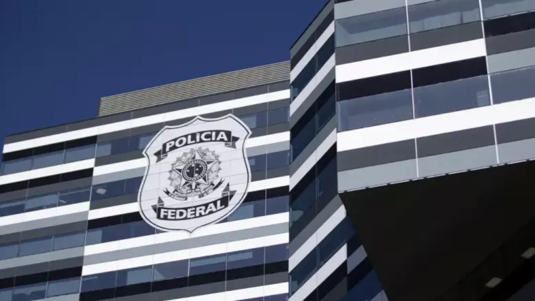 PF faz opera&ccedil;&atilde;o contra vazamento ilegal de dados de ministros do STF