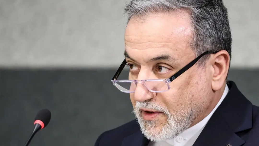 Chanceler do Ir&atilde; diz que os EUA v&atilde;o se arrepender amargamente por ataque a fragata   