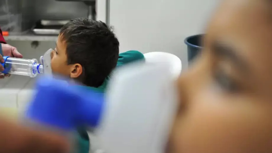 Casos de s&iacute;ndrome respirat&oacute;ria aguda grave voltam a crescer no Brasil   