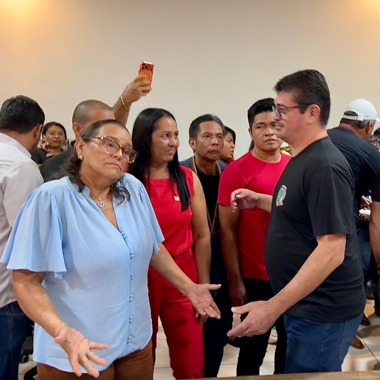 C&acirc;mara aprova feriado no Dia do &Iacute;ndio ap&oacute;s impasse jur&iacute;dico que for&ccedil;ar&aacute; mudan&ccedil;a em lei de 2002