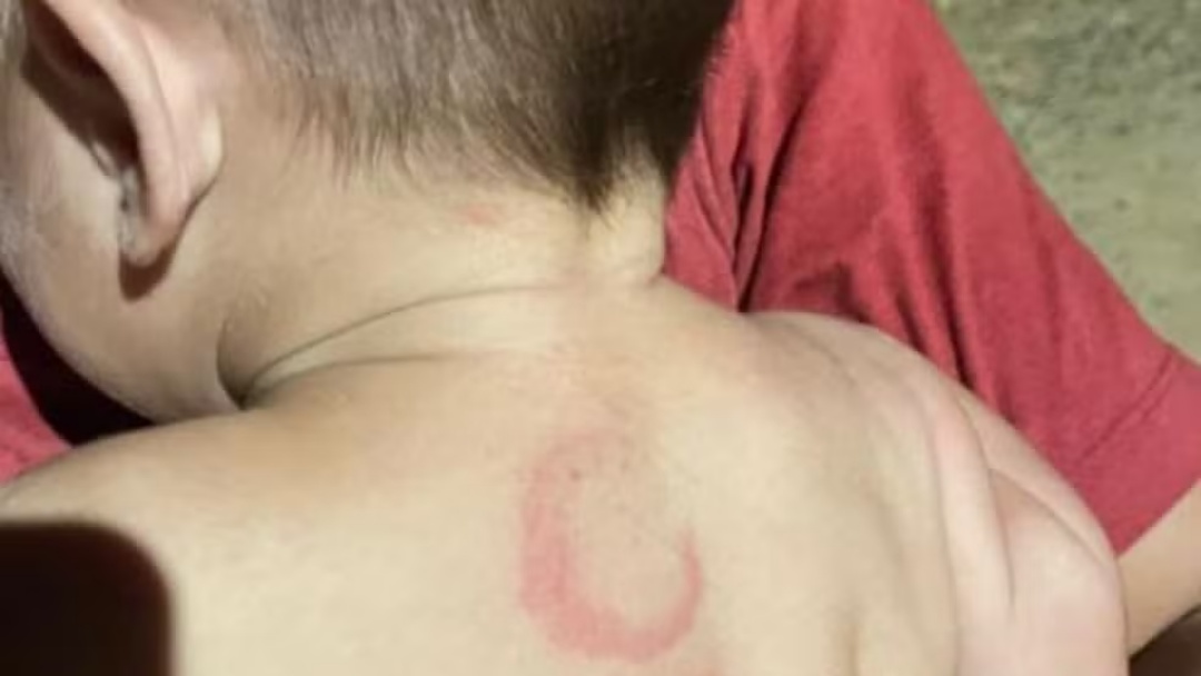 Pai &eacute; preso ap&oacute;s espancar beb&ecirc; de 4 meses 