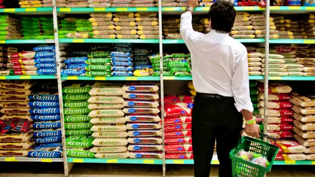 Cesta b&aacute;sica fica mais cara em 14 capitais no m&ecirc;s de fevereiro