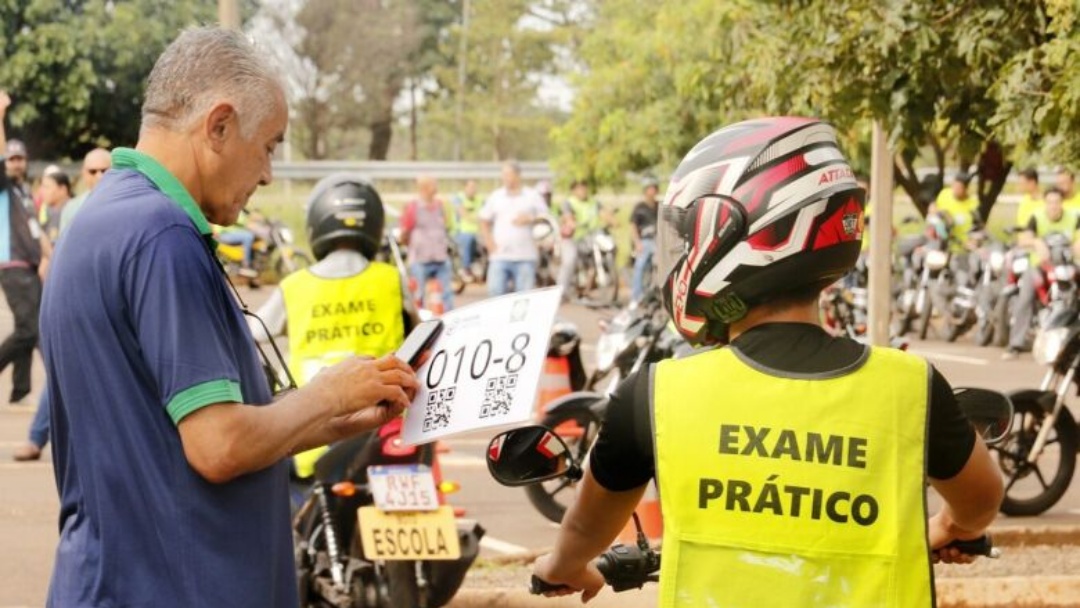 Nova regra eleva &iacute;ndice de aprova&ccedil;&atilde;o nos exames pr&aacute;ticos